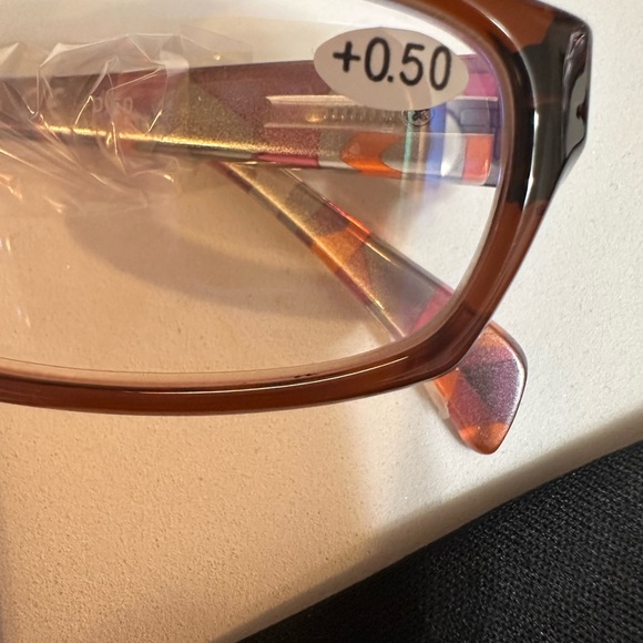 Women’s reading eye glasses - Picture 2 of 7